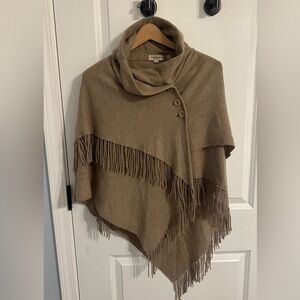 100% Cashmere wrap poncho sweater fringe women’s small tan brown luxury soft
